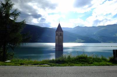 KIRCHTURM VON ALT-GRAUN, RESCHENSEE